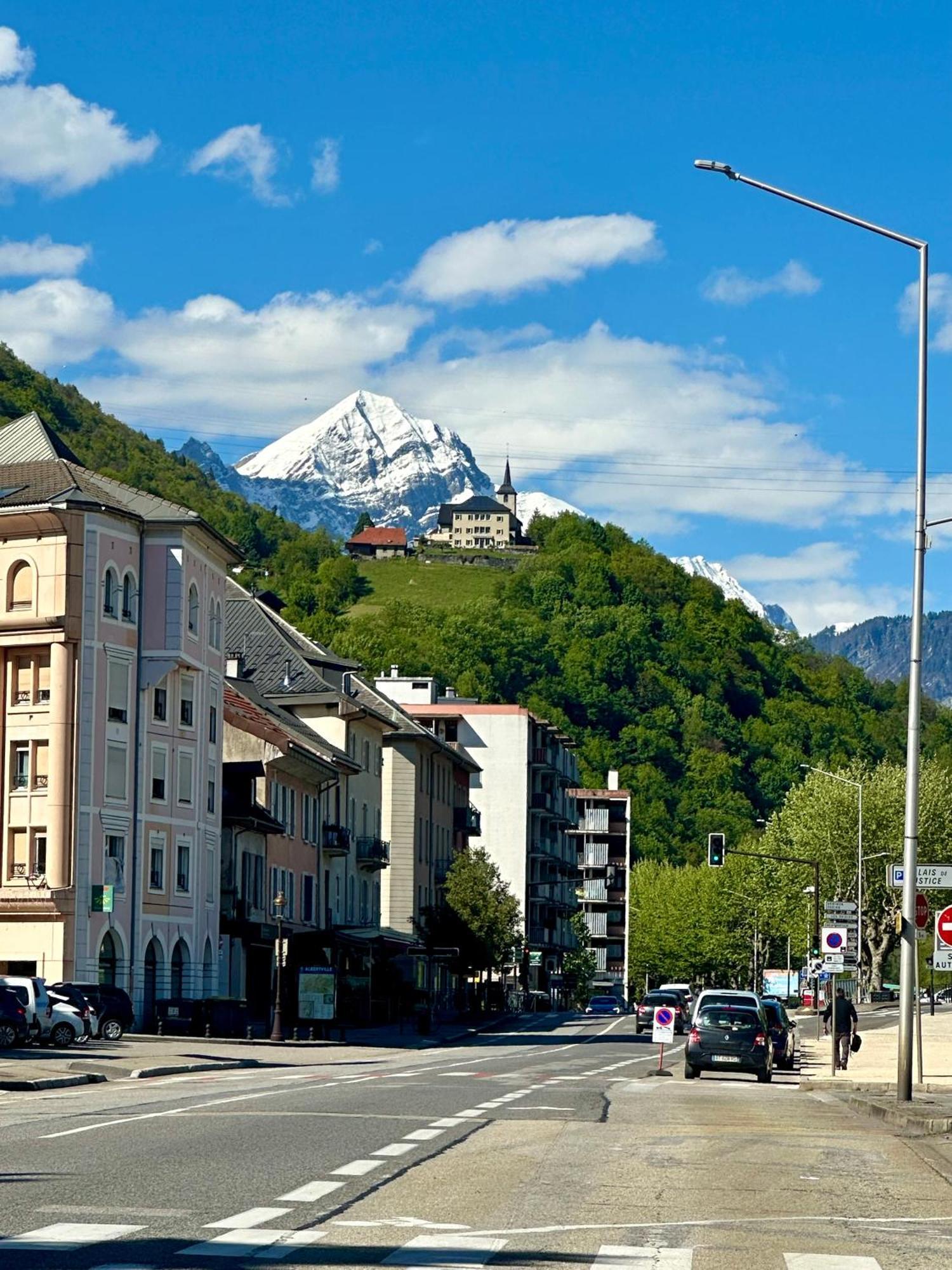 Le Refuge T3 Centre Ville 63M2 Pied Des Montagnes Albertville Ngoại thất bức ảnh